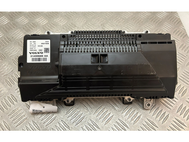 Панель приборов 31499680 Volvo XC90
