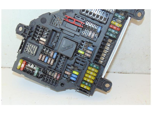 Блок предохранителей BMW X3 F25