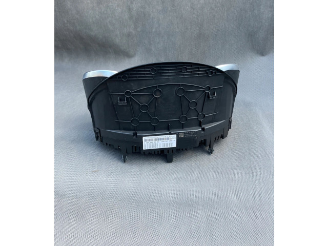 Přístrojová deska Mercedes-Benz C W205 2014 A2059000545