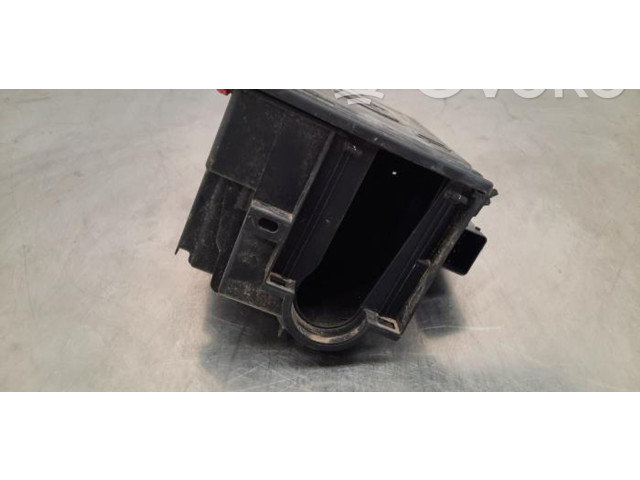 Pojistková skříňka 9678633380 Citroen Berlingo 2021