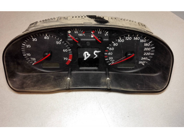 Přístrojová deska Volkswagen PASSAT B5 1999 3B0920822, 0263623023