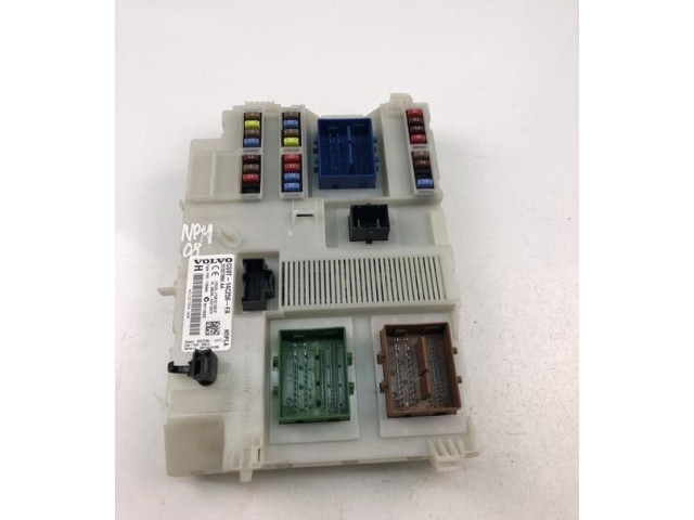 Блок предохранителей  31327994AA, NP1108   Volvo XC70    