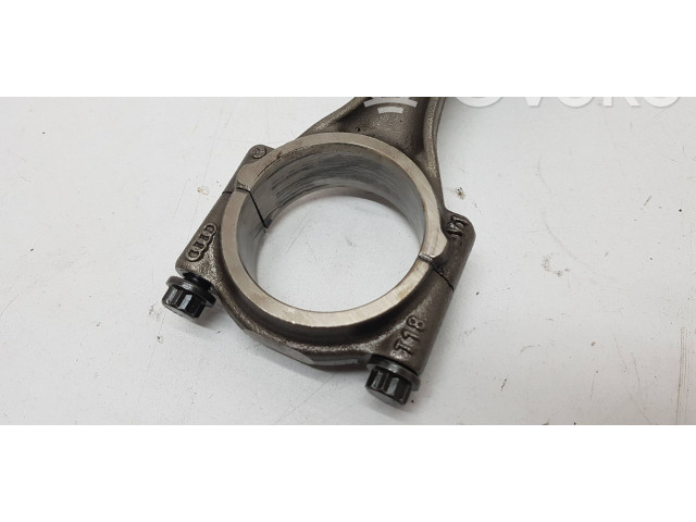 Поршень с шатуном 04bc Skoda Fabia Mk3 (NJ)