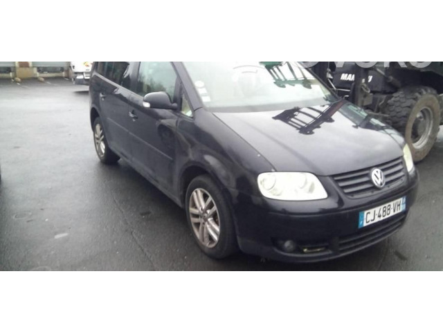 Зеркало электрическое Volkswagen Touran I 2003 - 2010 года