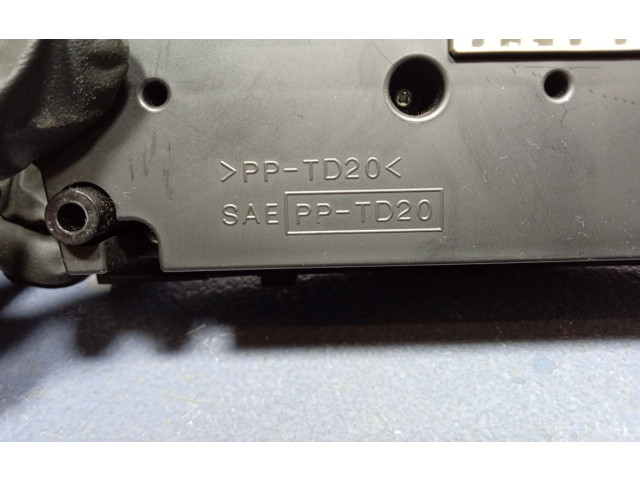 Блок управления климат-контролем 72311SA160, 72311SA160   Subaru Forester SG