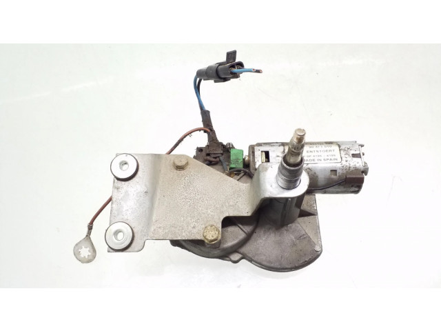 Моторчик заднего дворника 90482010    Opel Tigra A