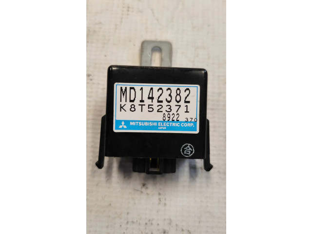 Блок управления MD142382, 8922379 Mitsubishi Pajero Sport I