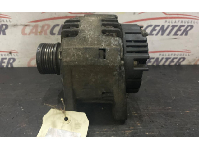 Генератор 8200385098   Renault Clio II      