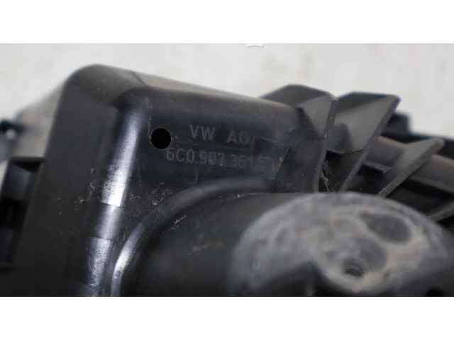 Блок предохранителей Skoda Fabia Mk3 (NJ)