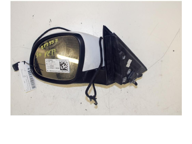 Зеркало электрическое Skoda Yeti (5L) 2009 - 2017 года