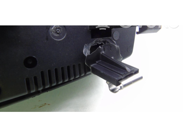 Блок управления климат-контролем 83A820047F   Audi A1