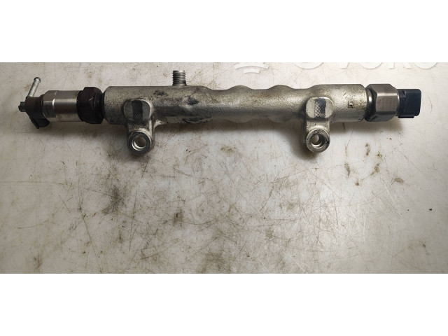 Топливная рампа 8945860010, 07J26 Lexus IS 220D-250-350