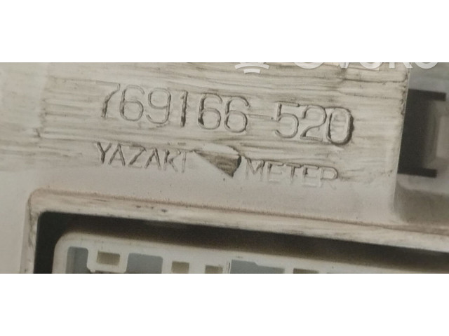 Přístrojová deska Subaru Justy 2009 769166520, 769166520