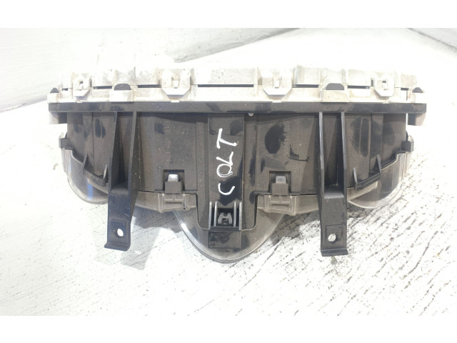 Панель приборов MM0038001, 20060600 Mitsubishi Colt