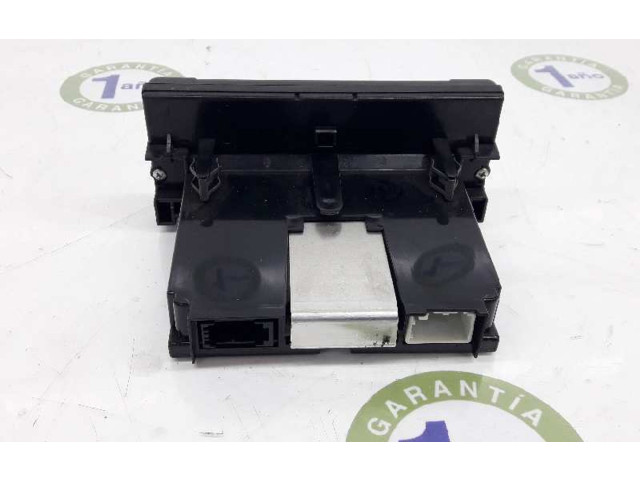 Дисплей 30797720, 69199120 Volvo C70