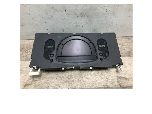 Přístrojová deska Renault Modus 2009 8200668078, 8200668078