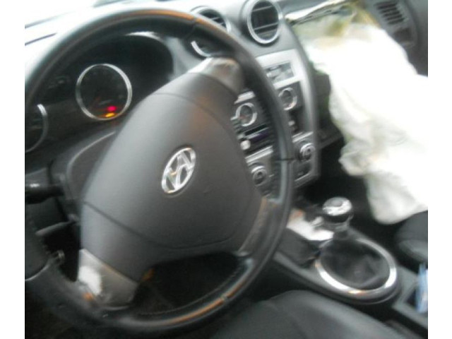 Моторчик заднего дворника 987002C050    Hyundai Coupe