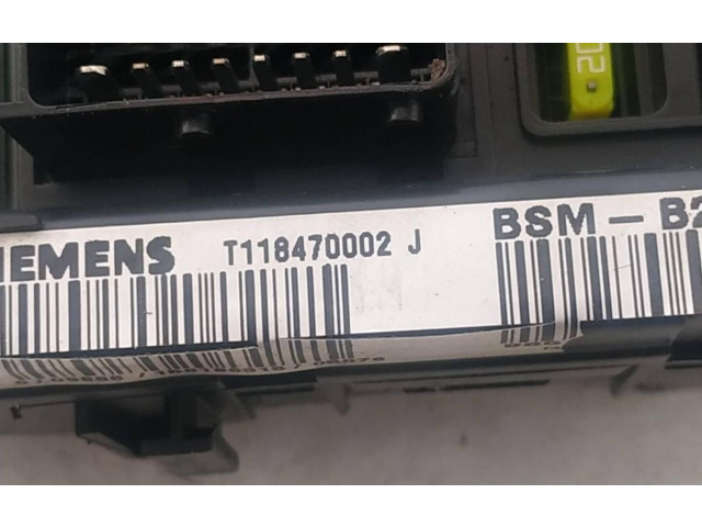 Блок предохранителей T118470002J Citroen Berlingo