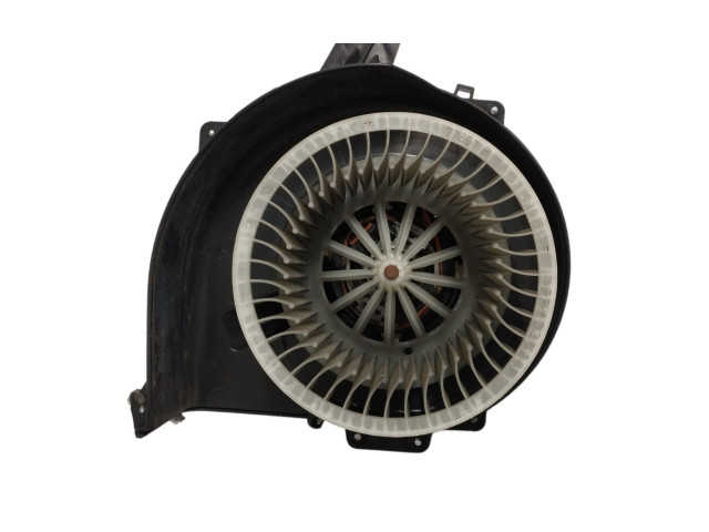 Вентилятор печки 6R1819015A Skoda Fabia Mk3 (NJ)
