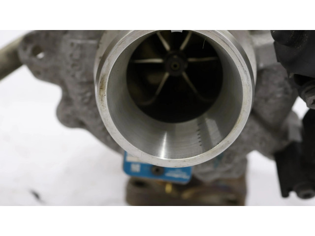 Турбина Нагнетатель Jaguar XE H4P3-6K682-CF