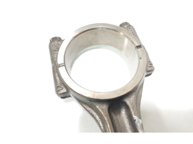 Píst Volkswagen Caddy DFSD