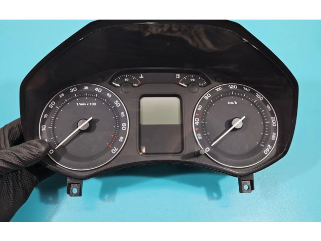 Панель приборов 1Z0920810B, IMPRK1370919 Skoda Octavia Mk2 (1Z)