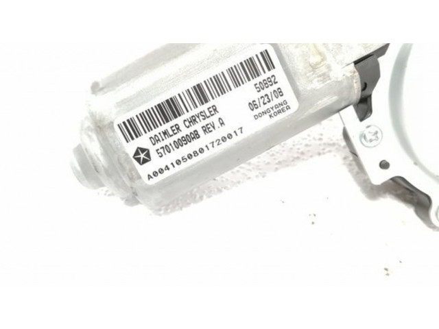 Моторчик заднего дворника 57010090AB Jeep Cherokee