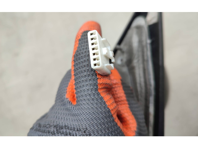 Зеркало (управляемое электричеством)