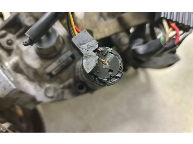 Топливный насос Mitsubishi Pajero Sport I 1996 - 2008 года