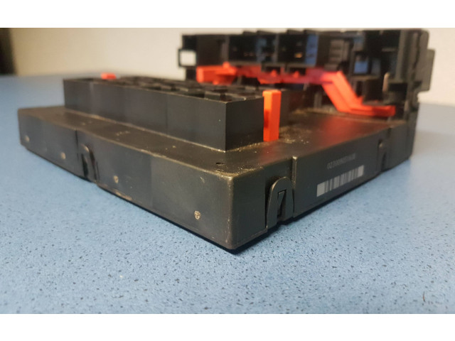 Блок предохранителей 3C0937049E, 00206796 Volkswagen Jetta V