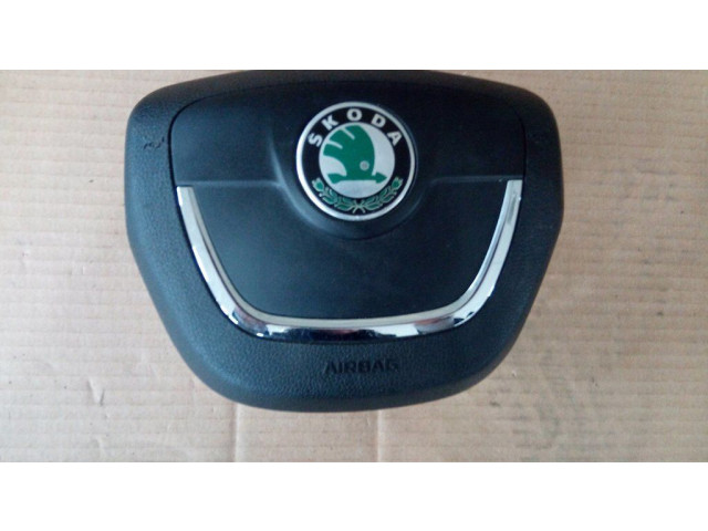 Подушка безопасности водителя 1Z0880201AH   Skoda Fabia Mk2 (5J)
