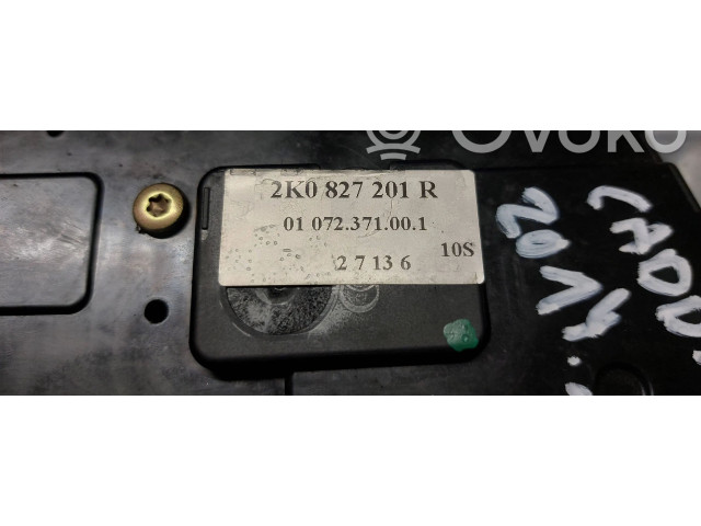 Zámek zadních dveří 2K0827201R Volkswagen Caddy 2009