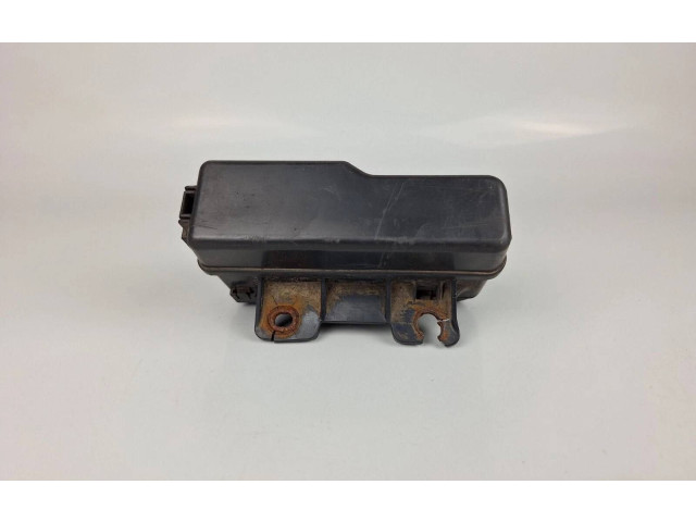 Блок предохранителей  S389P1   Toyota Corolla Verso E121    