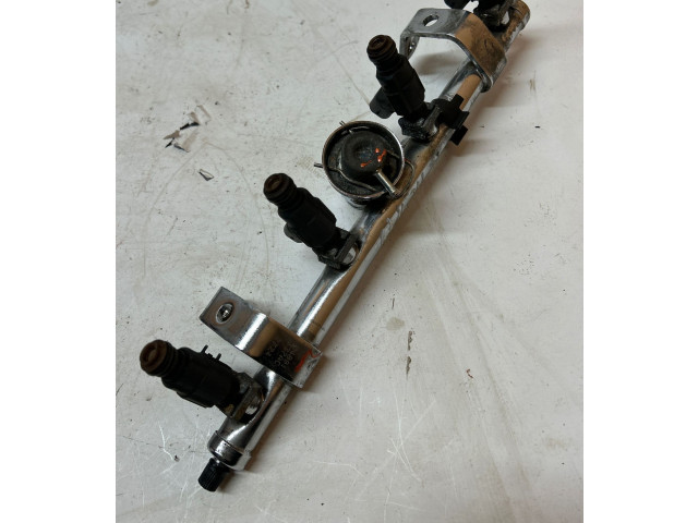 Топливная рампа    Mini Cooper Hatch Hardtop  