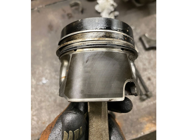 Поршень с шатуном CFG, CFG Skoda Superb B6 (3T)