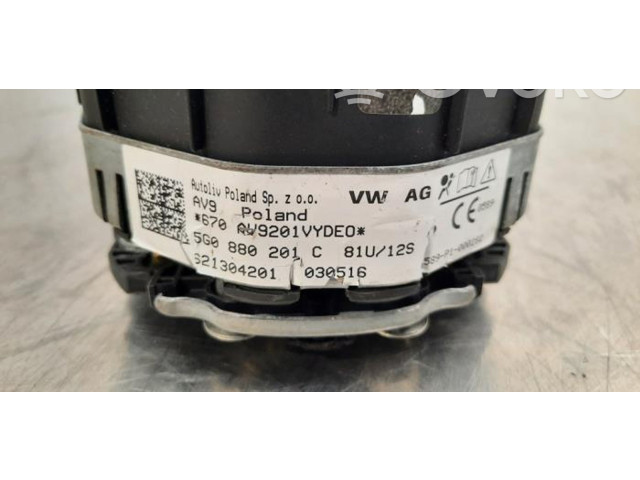 Подушка безопасности водителя 5G0880201C Volkswagen Golf Sportsvan