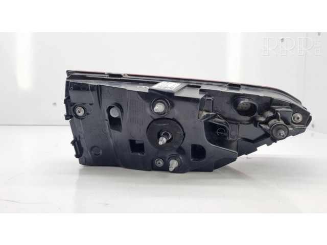 Задний фонарь правый 4K5945094B Audi A6 S6 C8 4K 2018- года