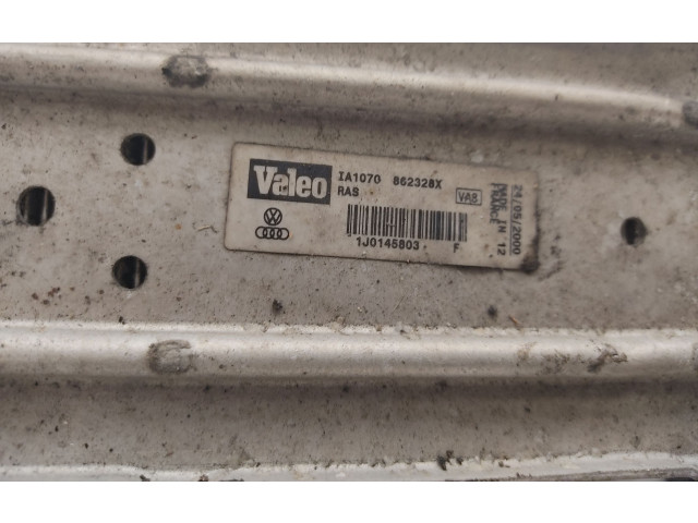 Интеркулер  1J0145803   Audi A3 S3 8L 