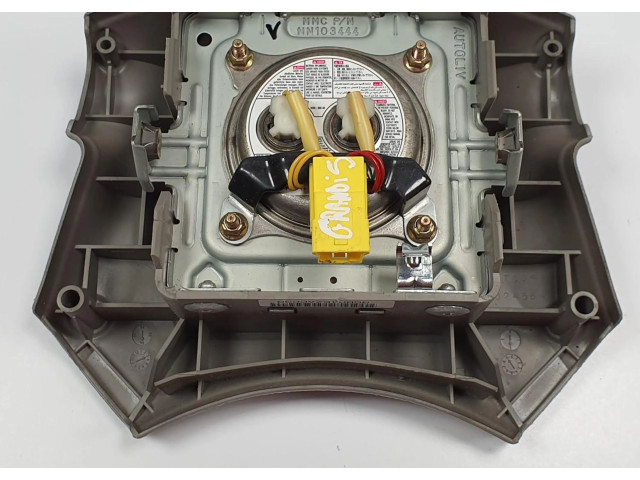 Подушка безопасности водителя MN103444 Mitsubishi Grandis