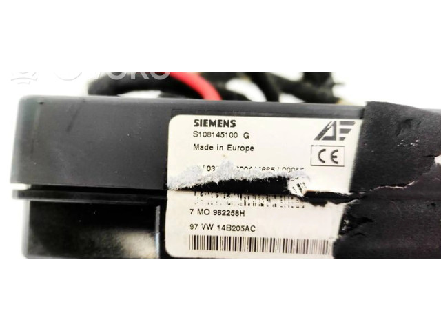 Блок предохранителей 7M0962258H, S108145100G Ford Galaxy