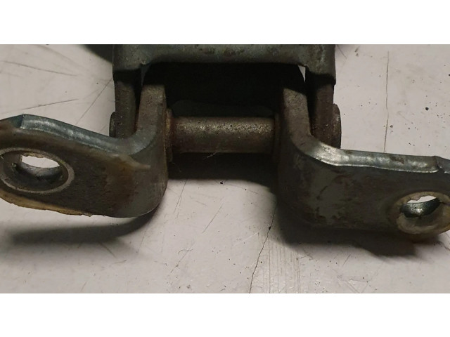 Передняя верхняя петля