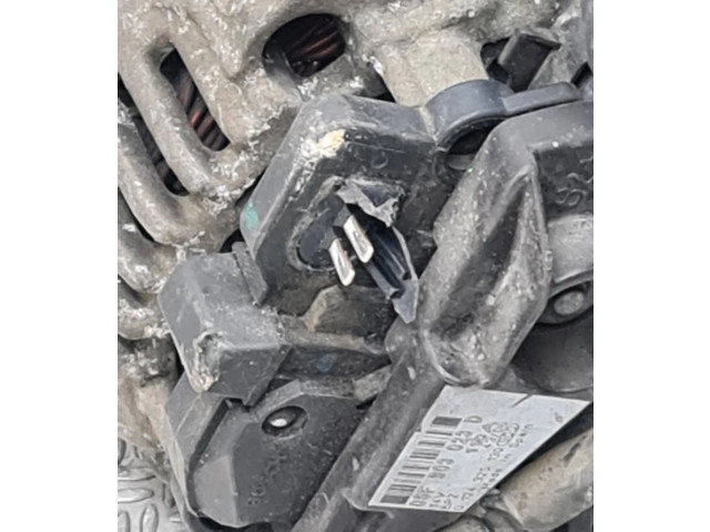 Генератор 0124325130, 06F903023D Volkswagen Caddy