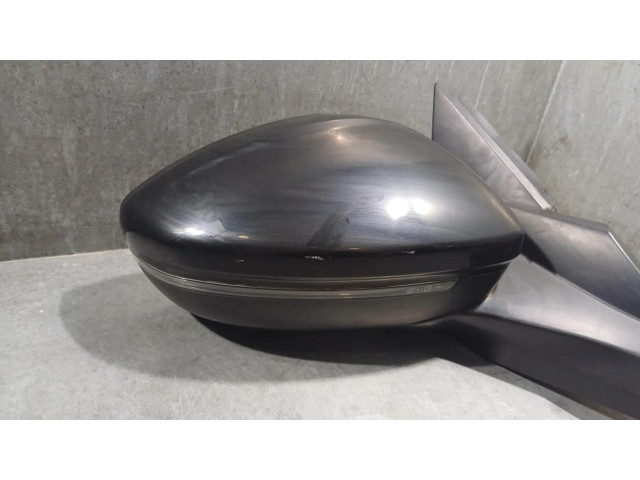 Зеркало электрическое Peugeot 2008 I 2013-2019 года