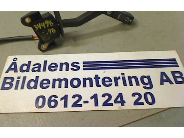 Ручка стеклоочистителей 1347929   Volvo 940