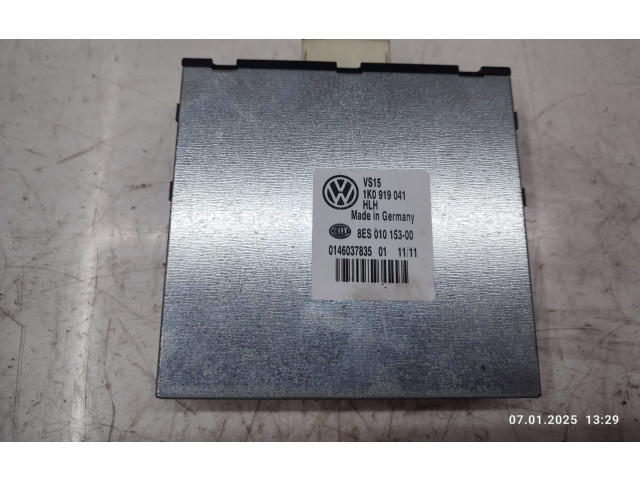 Панель приборов 1K0920852A Volkswagen Golf Plus