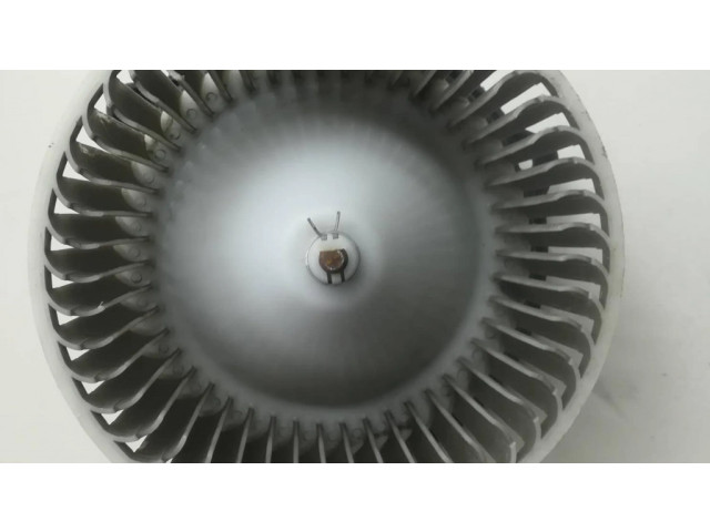 Вентилятор печки    GJ6BA02   Mazda 6