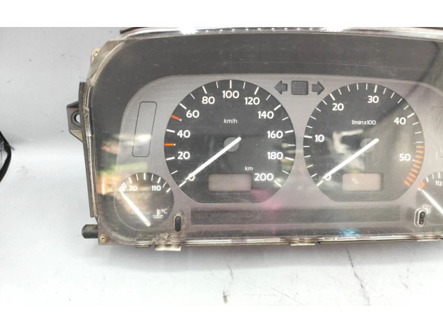 Панель приборов 1H0919860F Volkswagen Golf III