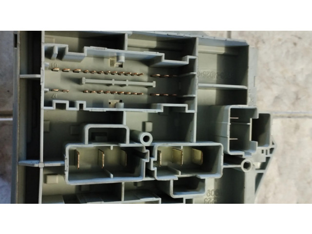   Pojistková skříňka 51738103, 57657   Fiat Croma 2006