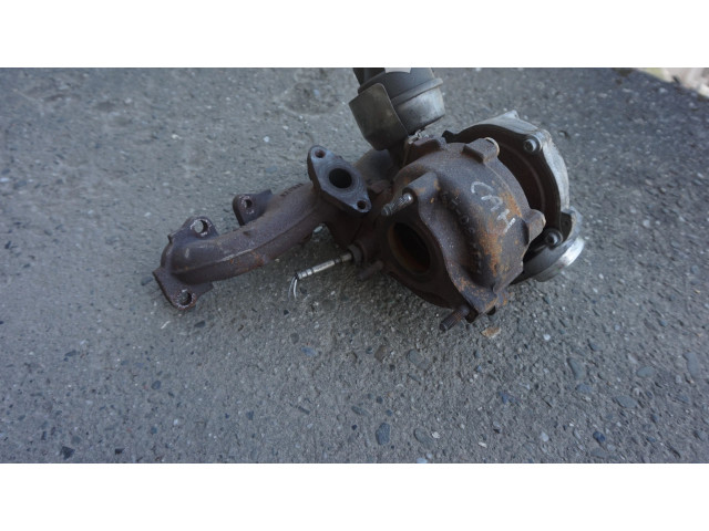 Турбина Нагнетатель Audi A5 8T 8F