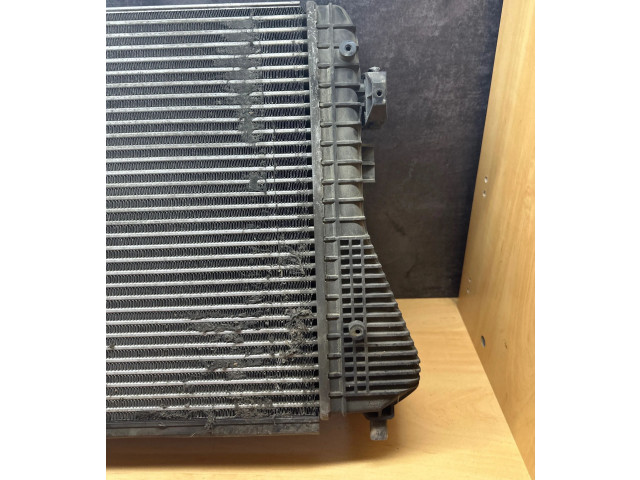 Интеркулер  1K0145803E, 1K0145803L   Volkswagen Touran I 